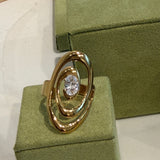 Oval crystal ring adjustable