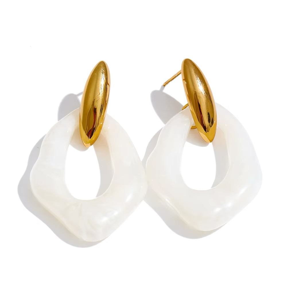 Twist Hoops